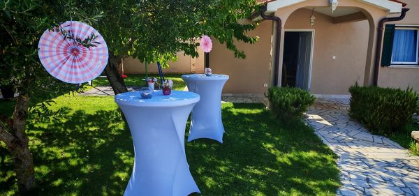 Birthday party catering - birthday celebration - holiday home - catering - decorations - baloons - finger food - hot buffet - dessert table - Pula - Istria Cooking Birthday party catering - birthday celebration - holiday home - catering - decorations - baloons - finger food - hot buffet - dessert table - Pula - Istria Cooking