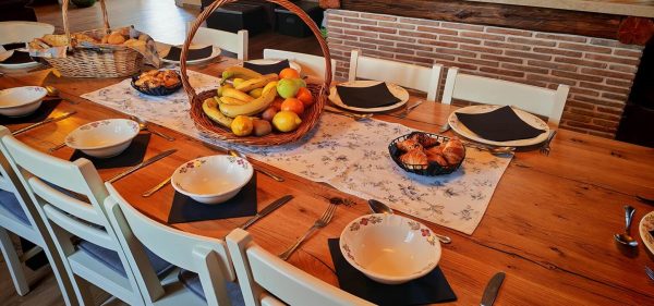 Breakfast in a holiday home - vacation - rent a chef - breakfast - eggs - coffee - granola - fruits - salads - croissants - Istria Cooking Breakfast in a holiday home - vacation - rent a chef - breakfast - eggs - coffee - granola - fruits - salads - croissants - Istria Cooking