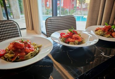 Istrian food experience - private dinners - villa - vacation - multi course meals - istrian food - Rovinj - Istria Cooking Istrian food experience - private dinners - villa - vacation - multi course meals - istrian food - Rovinj - Istria Cooking